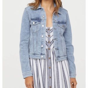 H&M light wash denim jacket